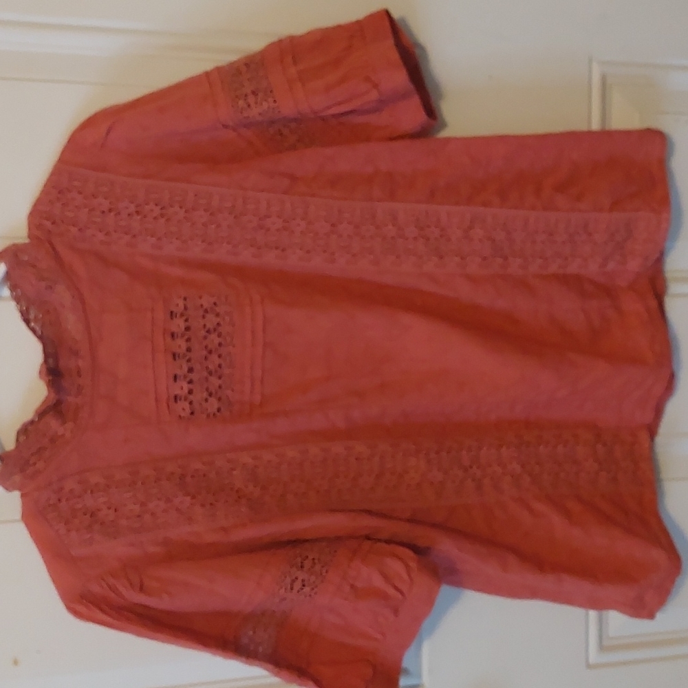 Universal thread top in burnt red , Sz M